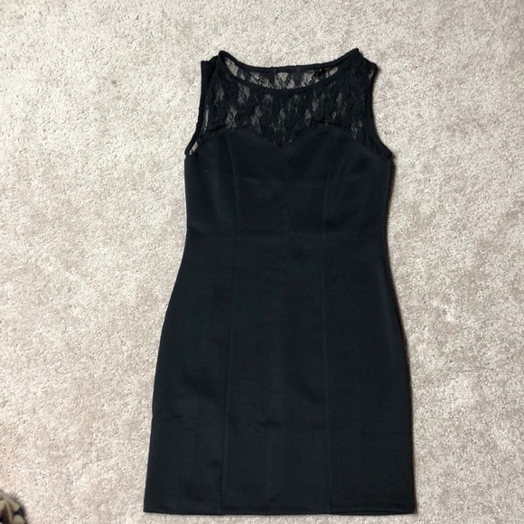 👗Black Mini Bodycon Dress, EUC! - Picture 3 of 7